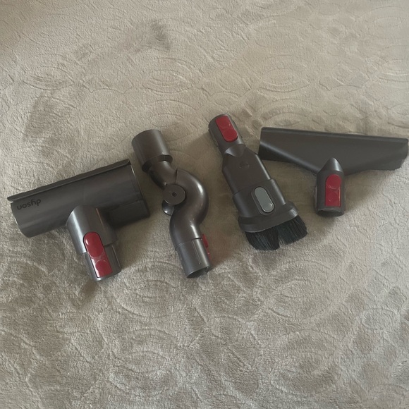 Dyson Other - Dyson Accessories V7 Cordless